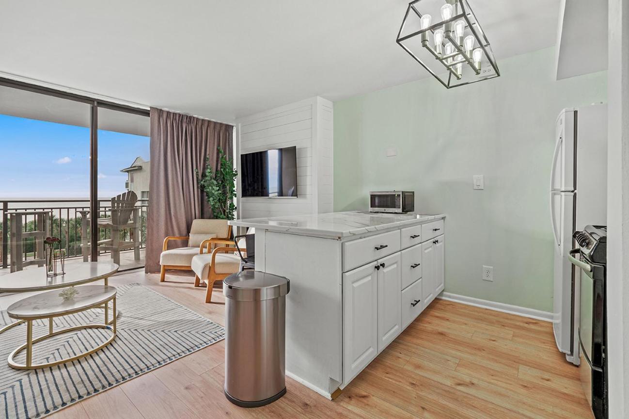 Cabana Palms - Oceanfront Renovated King Bed Sauna マートルビーチ エクステリア 写真