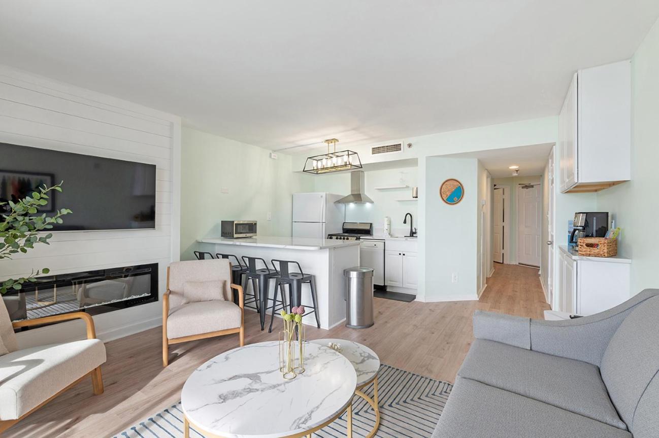Cabana Palms - Oceanfront Renovated King Bed Sauna マートルビーチ エクステリア 写真