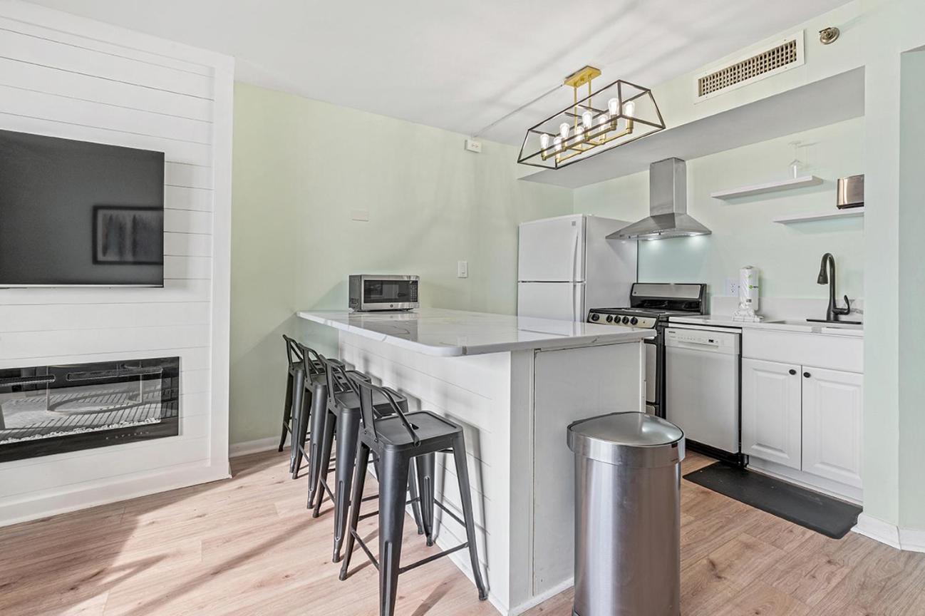 Cabana Palms - Oceanfront Renovated King Bed Sauna マートルビーチ エクステリア 写真